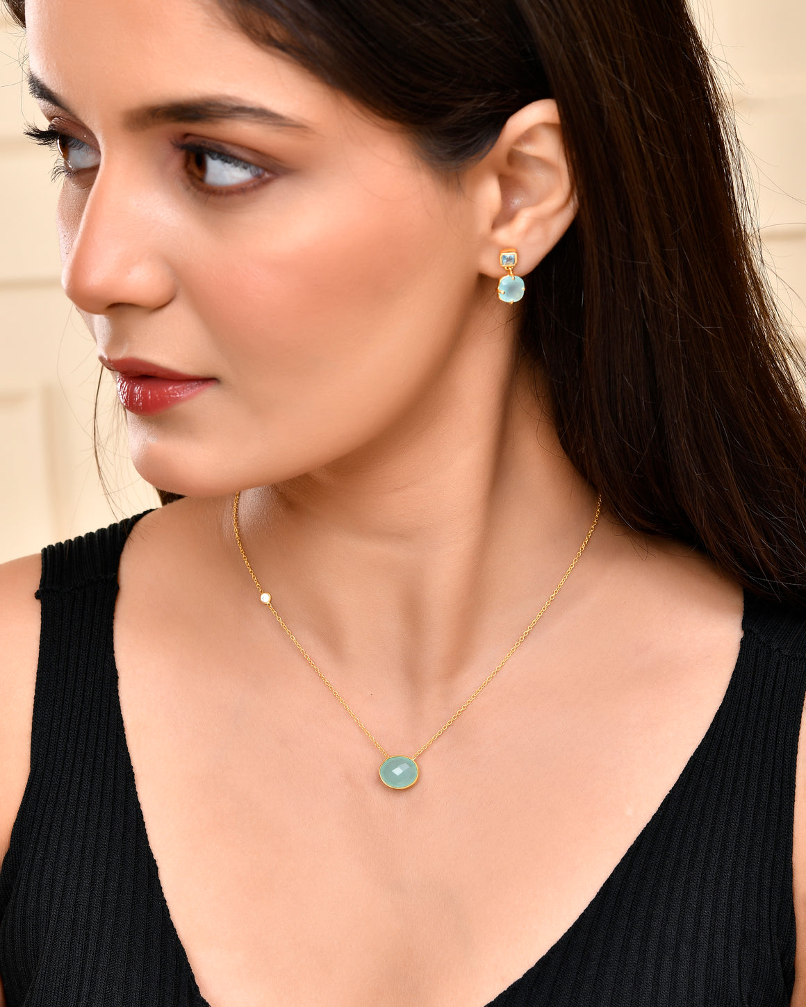 Aqua Chalcedony Oval Pendant with White Topaz