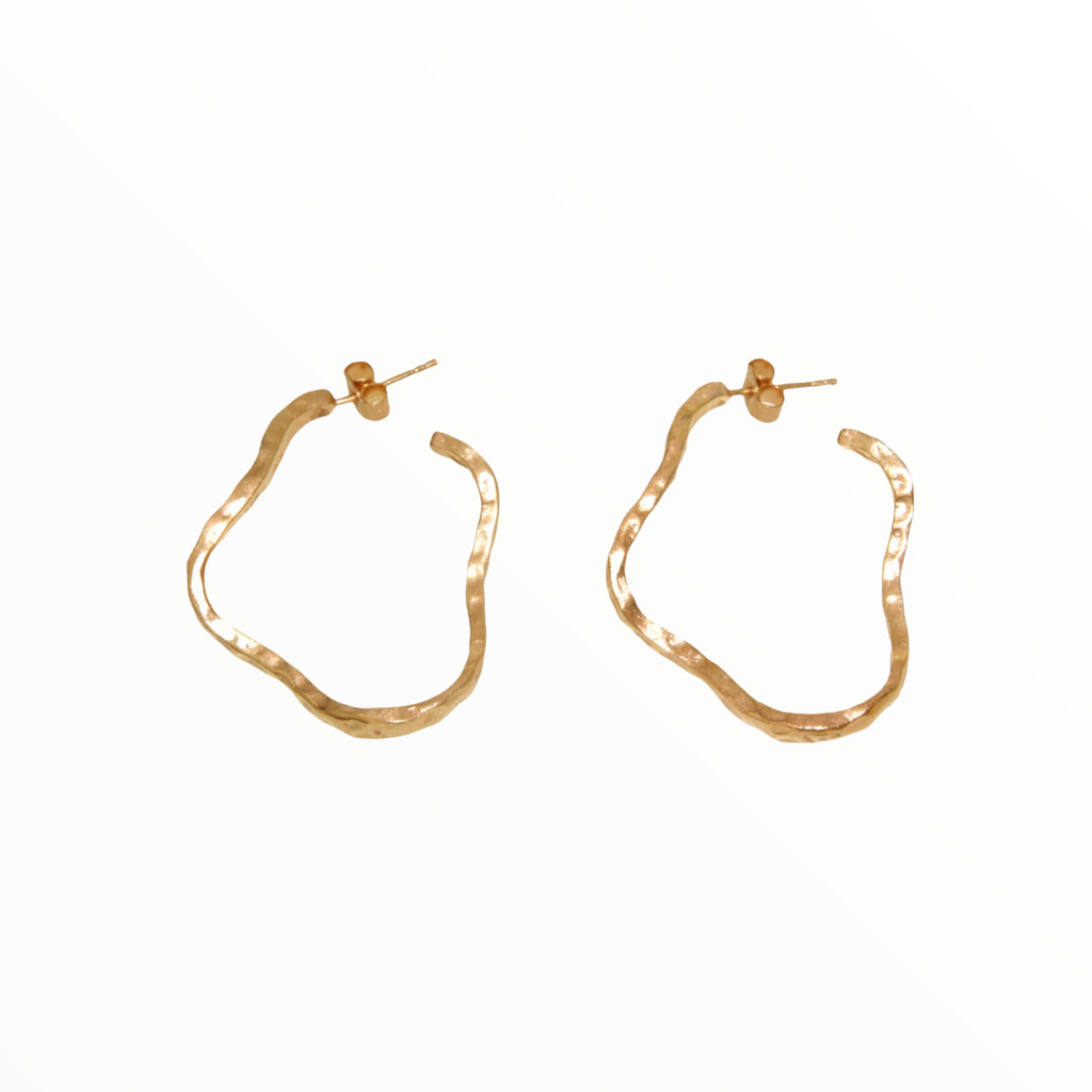 Devi Curly Hoops in hammered Gold