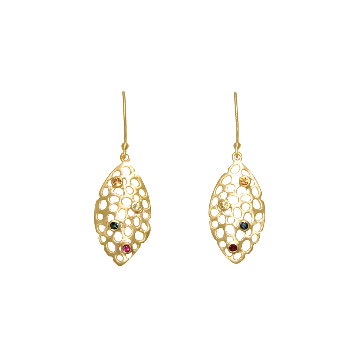 Tourmaline stones dotted into a mesh Gold Earring. This unique earring takes the wearer from casual to dressy and is a contemporary expression of femininity. Set in 22 carat Vermeil over Sterling Silver.