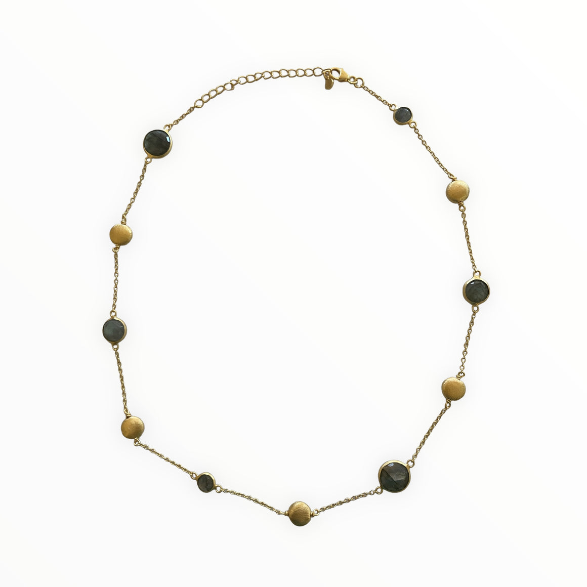 Mystic Pebble Necklace in Labradorite